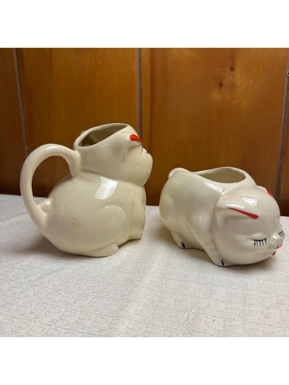 Vintage Ceramic Pig Creamer & Sugar Bowl Set Red Bow Retro Farmhouse Kitchen